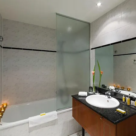 Marriott Executive Hotel
