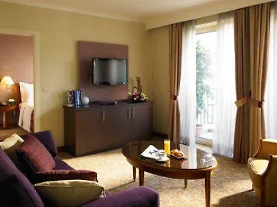 Marriott Executive Hotel